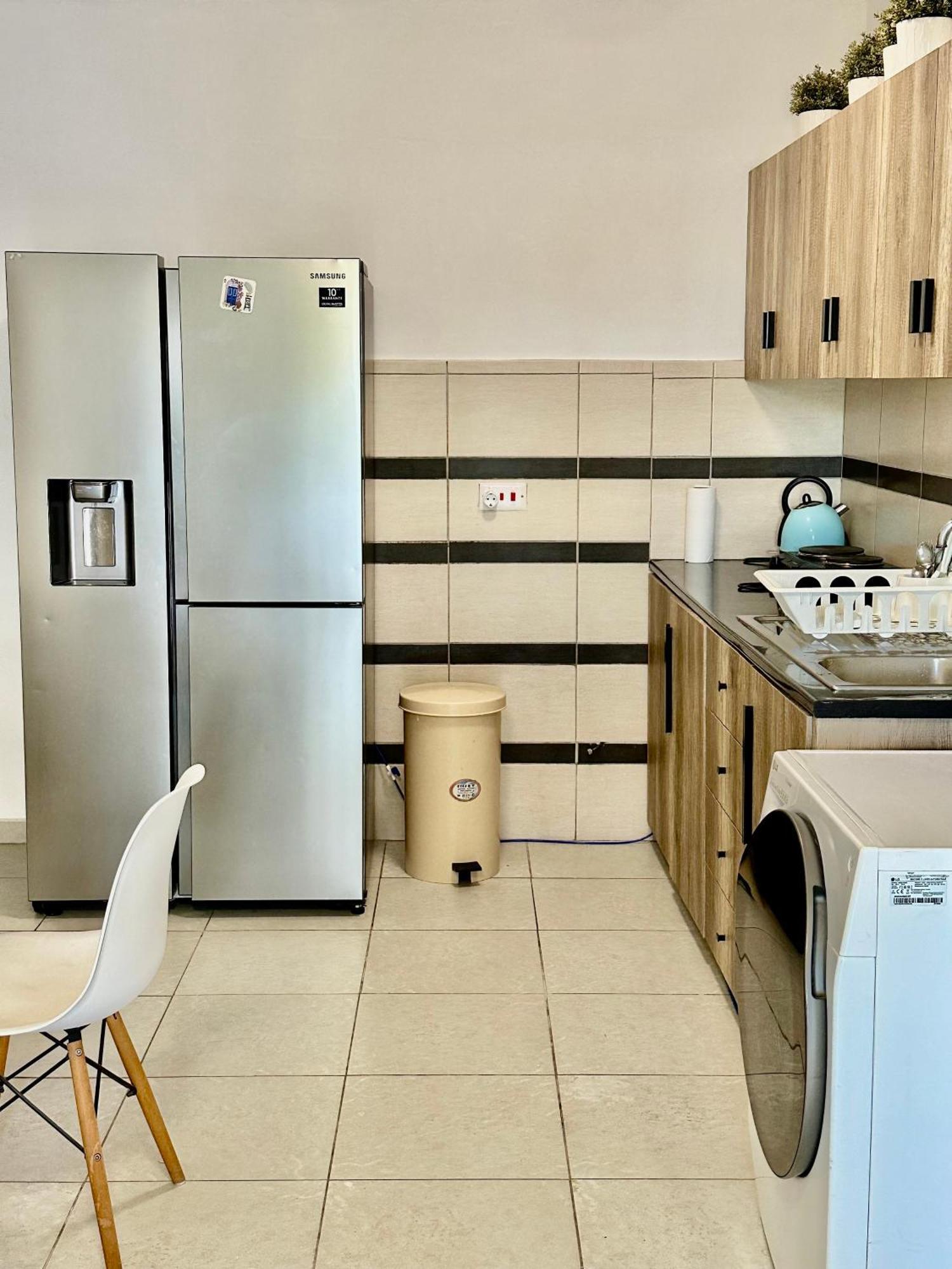 Flat In The Heart Of Ayia Napa/Центр Айя Напы Apartment Luaran gambar